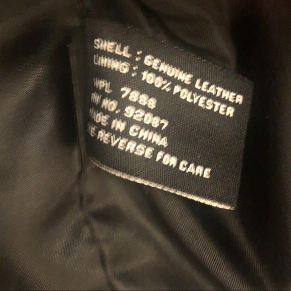 [SOLD] Saks Fifth Avenue 5/48 Leather Jacket - Picture 4 of 4
